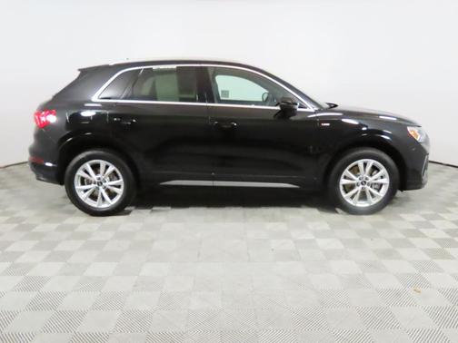 2025 Audi Q3 45 S line Premium Plus