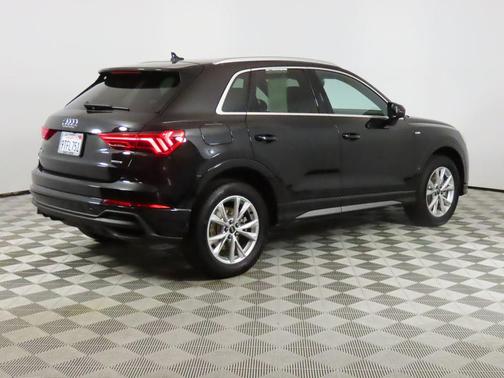 2025 Audi Q3 45 S line Premium Plus