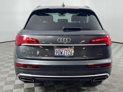 2023 Audi Q5 45 S line Premium