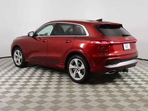 2025 Audi Q5 Prestige TFSI quattro S tronic