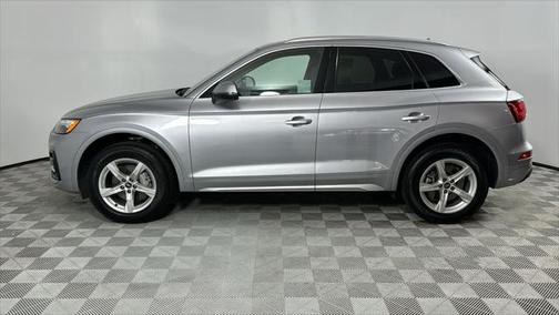 2023 Audi Q5 Premium 40 TFSI quattro S tronic