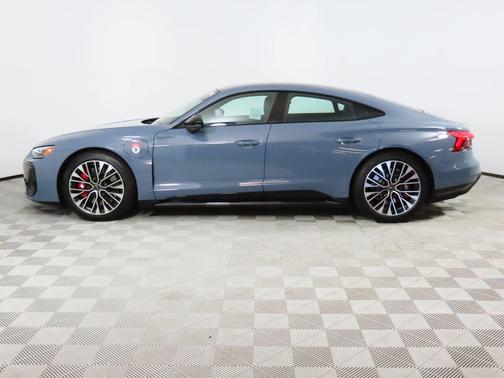 2026 Audi S e-tron GT Premium Plus quattro