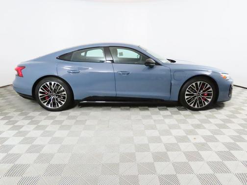 2026 Audi S e-tron GT Premium Plus quattro