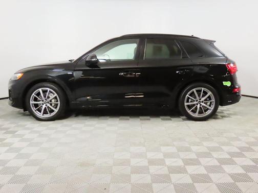 2023 Audi Q5 55 S line Prestige