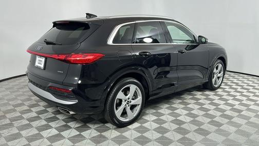 2025 Audi Q5 Prestige TFSI quattro S tronic