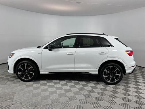 2025 Audi Q3 45 S line Premium Plus