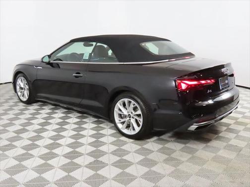 2022 Audi A5 Premium 45 TFSI quattro S tronic