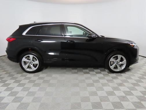 2025 Audi Q5 Premium Plus TFSI quattro S tronic