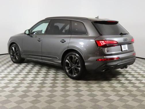 2026 Audi Q7 55 Premium Plus