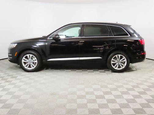 2019 Audi Q7 55 Premium Plus