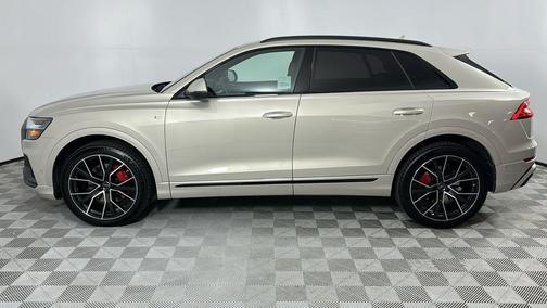 2023 Audi Q8 55 Prestige