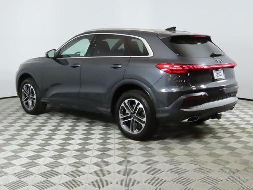 2025 Audi Q5 Premium Plus TFSI quattro S tronic