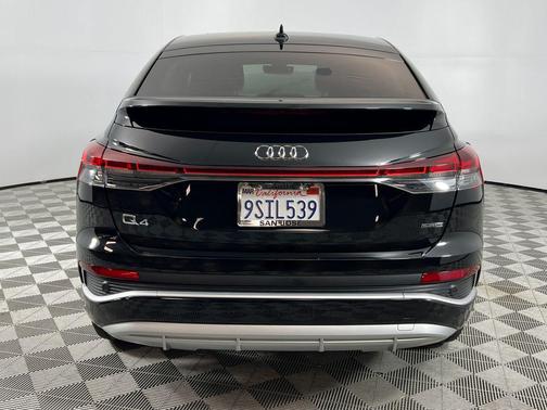 2025 Audi Q4 e-tron Sportback Premium 55 quattro