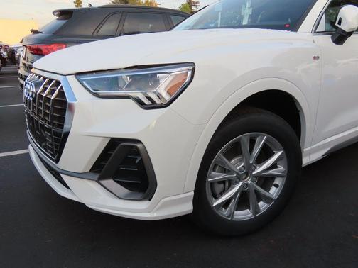 2025 Audi Q3 45 S line Premium Plus