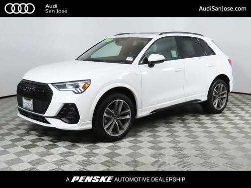2025 Audi Q3 Premium 45 TFSI S line quattro Tiptronic