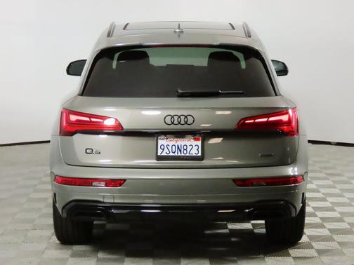 2025 Audi Q5 45 S line Premium Plus