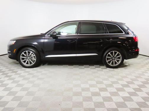 2019 Audi Q7 55 Premium Plus