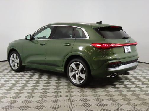 2025 Audi Q5 Prestige TFSI quattro S tronic