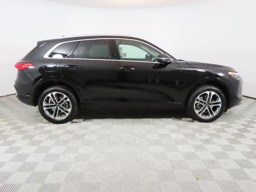 2025 Audi Q5 Premium TFSI quattro S tronic