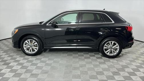 2022 Audi Q3 Premium 45 TFSI S line quattro Tiptronic