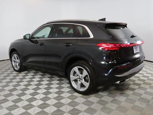 2025 Audi Q5 Premium Plus TFSI quattro S tronic