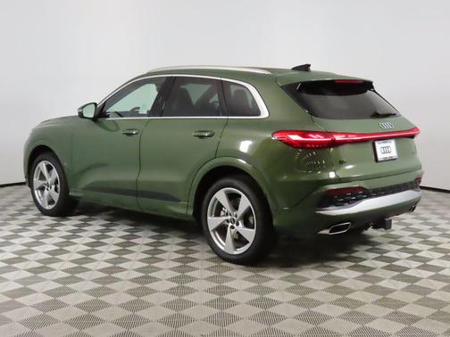 2025 Audi Q5 Prestige TFSI quattro S tronic