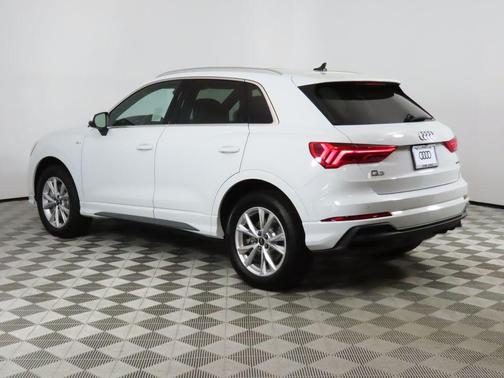 2025 Audi Q3 45 S line Premium Plus