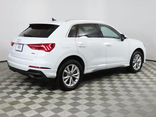 2025 Audi Q3 45 S line Premium Plus