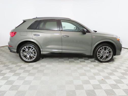2025 Audi Q3 45 S line Premium Plus