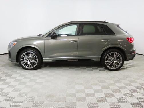 2025 Audi Q3 45 S line Premium Plus