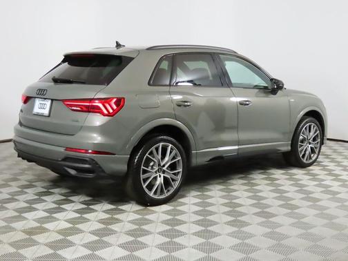 2025 Audi Q3 45 S line Premium Plus