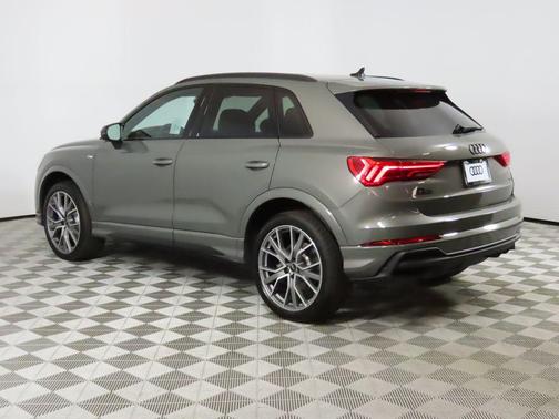 2025 Audi Q3 45 S line Premium Plus