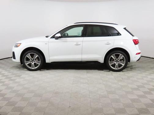 2025 Audi Q5 45 S line Premium