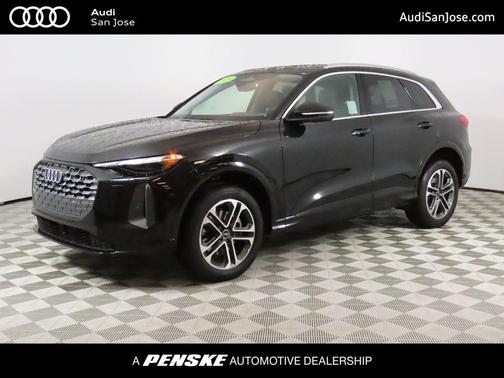 2025 Audi Q5 Premium TFSI quattro S tronic