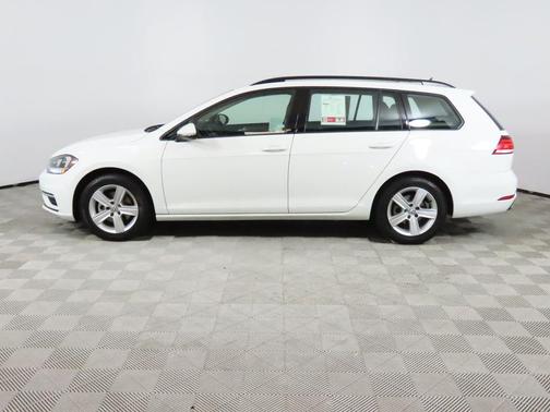 2018 Volkswagen Golf SportWagen TSI SE