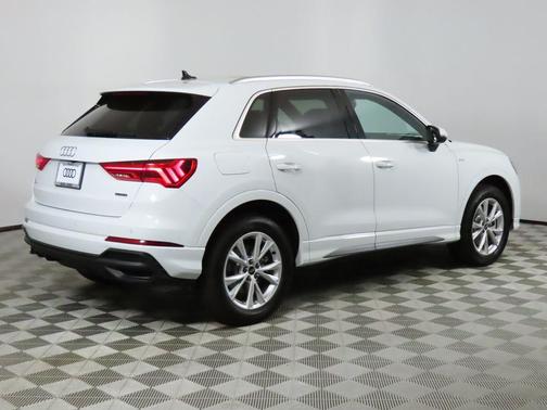 2025 Audi Q3 45 S line Premium Plus