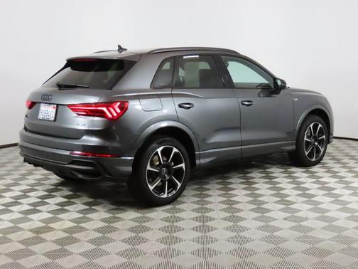 2025 Audi Q3 45 S line Premium Plus