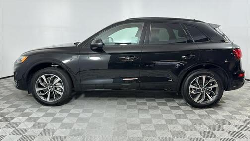 2024 Audi Q5 Premium 45 TFSI S line quattro