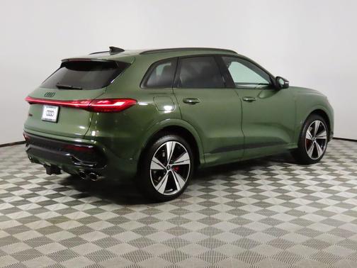 2025 Audi SQ5 3.0T Prestige