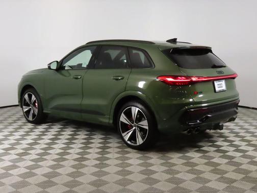 2025 Audi SQ5 3.0T Prestige