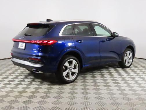 2025 Audi Q5 Premium Plus TFSI quattro S tronic