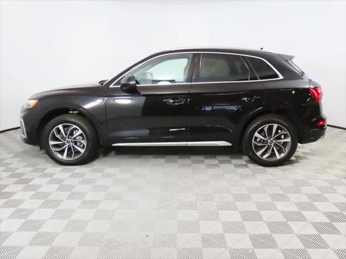 2025 Audi Q5 Premium Plus 45 TFSI S line quattro S tronic