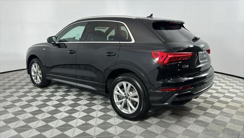 2022 Audi Q3 Premium 45 TFSI S line quattro Tiptronic
