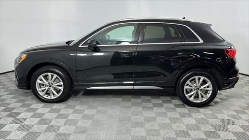2022 Audi Q3 Premium 45 TFSI S line quattro Tiptronic