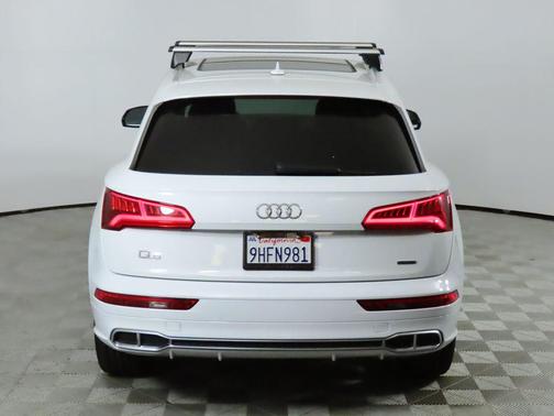 2020 Audi Q5 Premium 55 TFSI e quattro S tronic