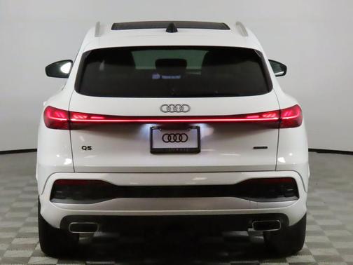 2025 Audi Q5 Prestige TFSI quattro S tronic