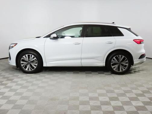 2023 Audi Q4 e-tron Premium Plus 40 RWD