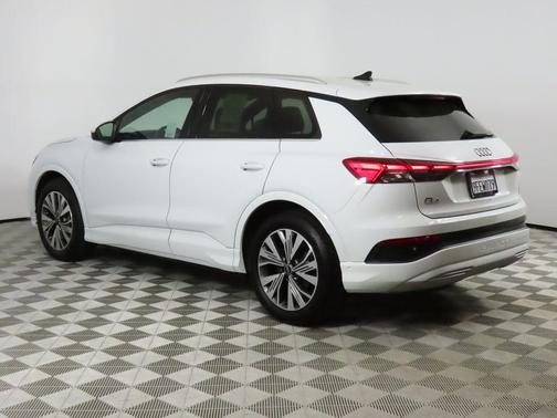 2023 Audi Q4 e-tron Premium Plus 40 RWD