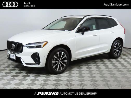 2025 Volvo XC60 B5 Plus