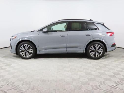 2025 Audi Q4 e-tron Premium 45 RWD